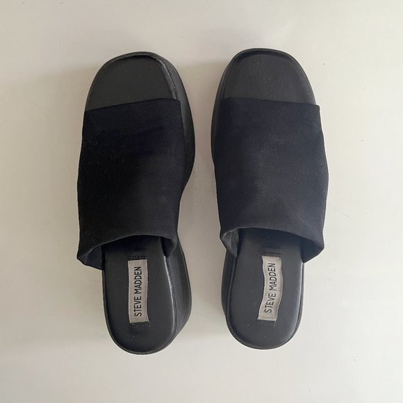 Steve Madden Women's Slinky30 Sandal - Picture 4 of 6